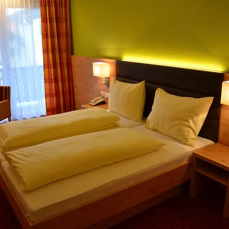 Roessl By Skinetworks 3*