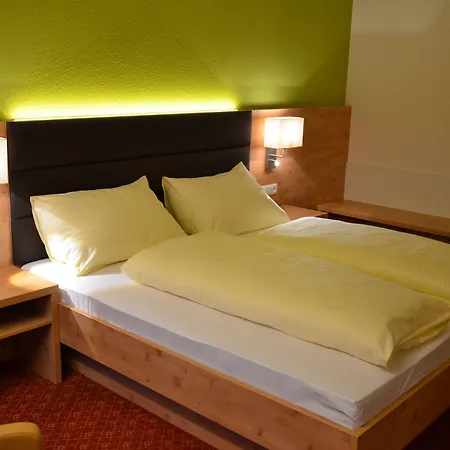 Roessl By Skinetworks Schladming