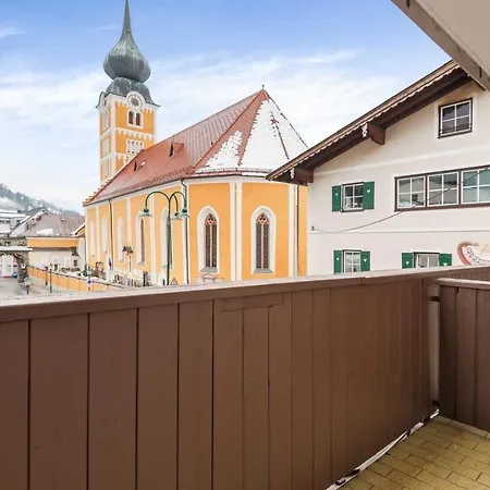 Roessl By Skinetworks Hotel 3*